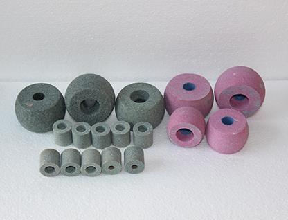 磨塑料過程中應選擇哪種磨料?這些選擇對塑料加工有什么影響?